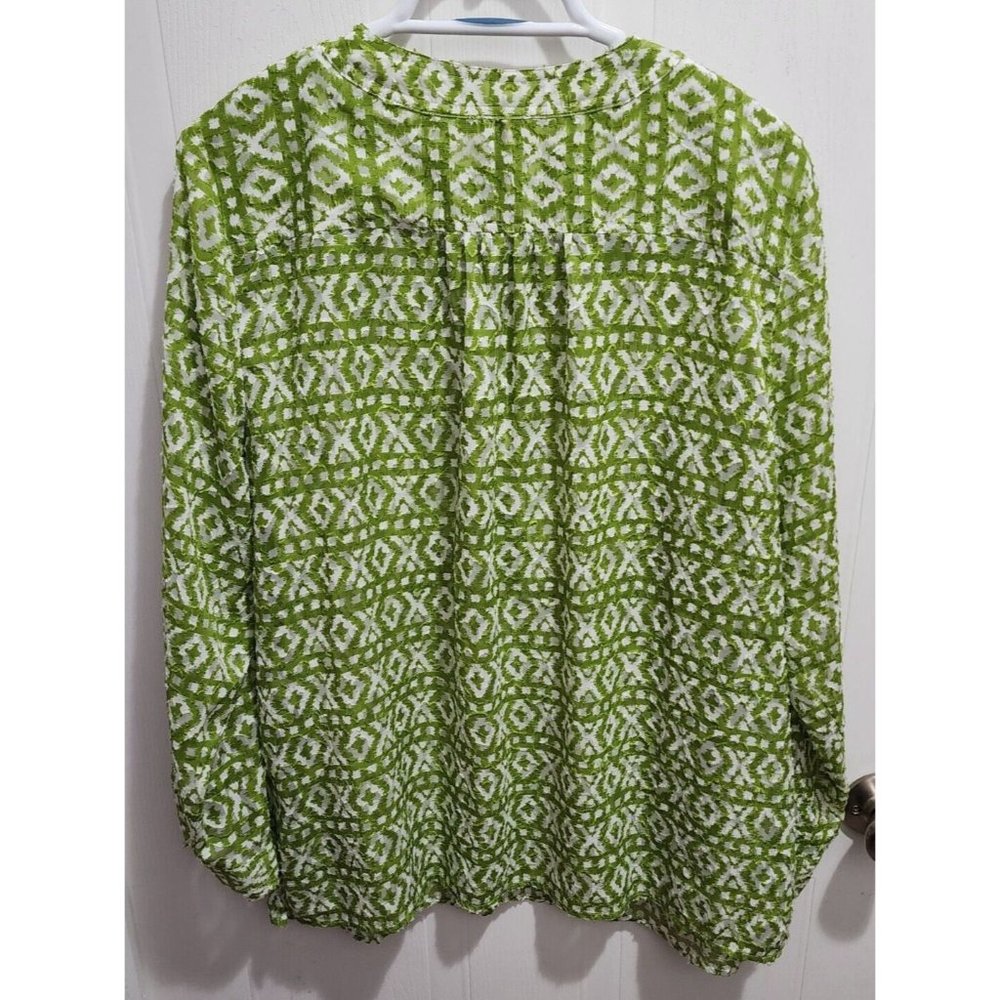 Chico's Women's Long Sleeve V Neck Tunic Top Green/White Semi-Sheer Size 2 (L) - Picture 10 of 10